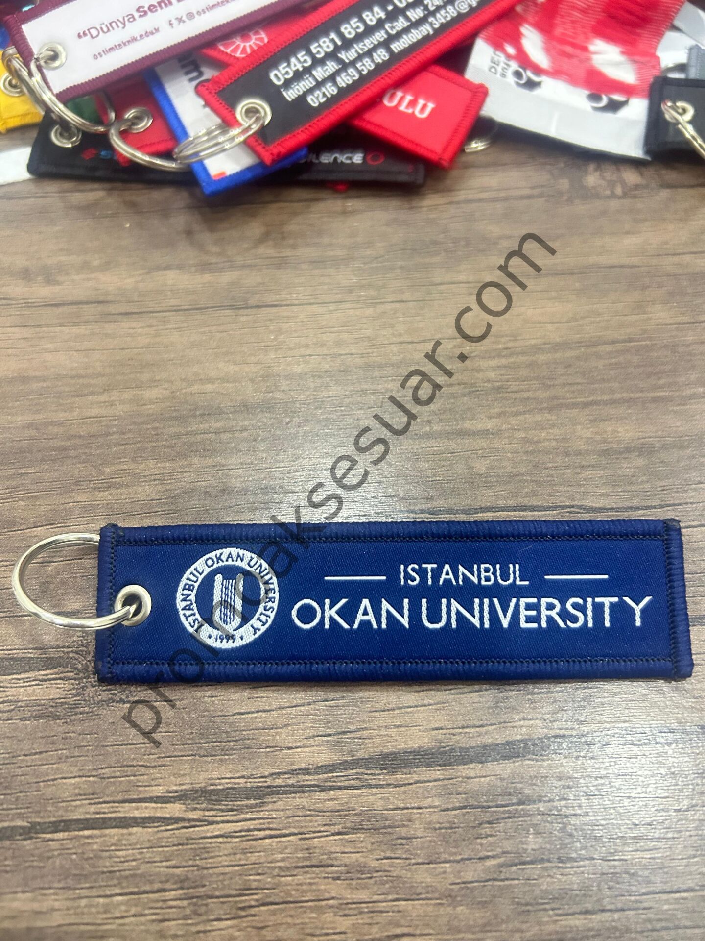 Üniversitelere Özel Anahtarlık