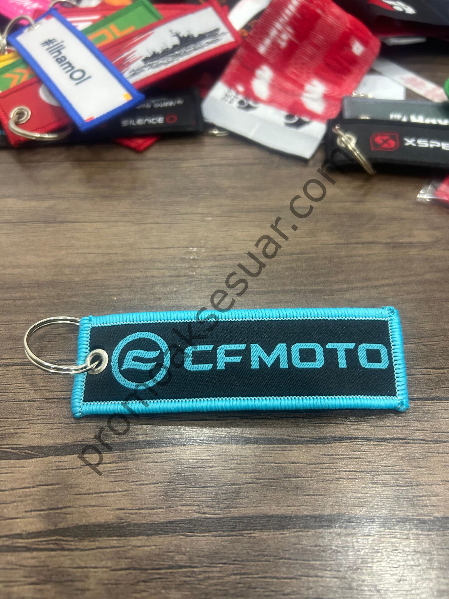 Dokuma kumaş anahtarlık