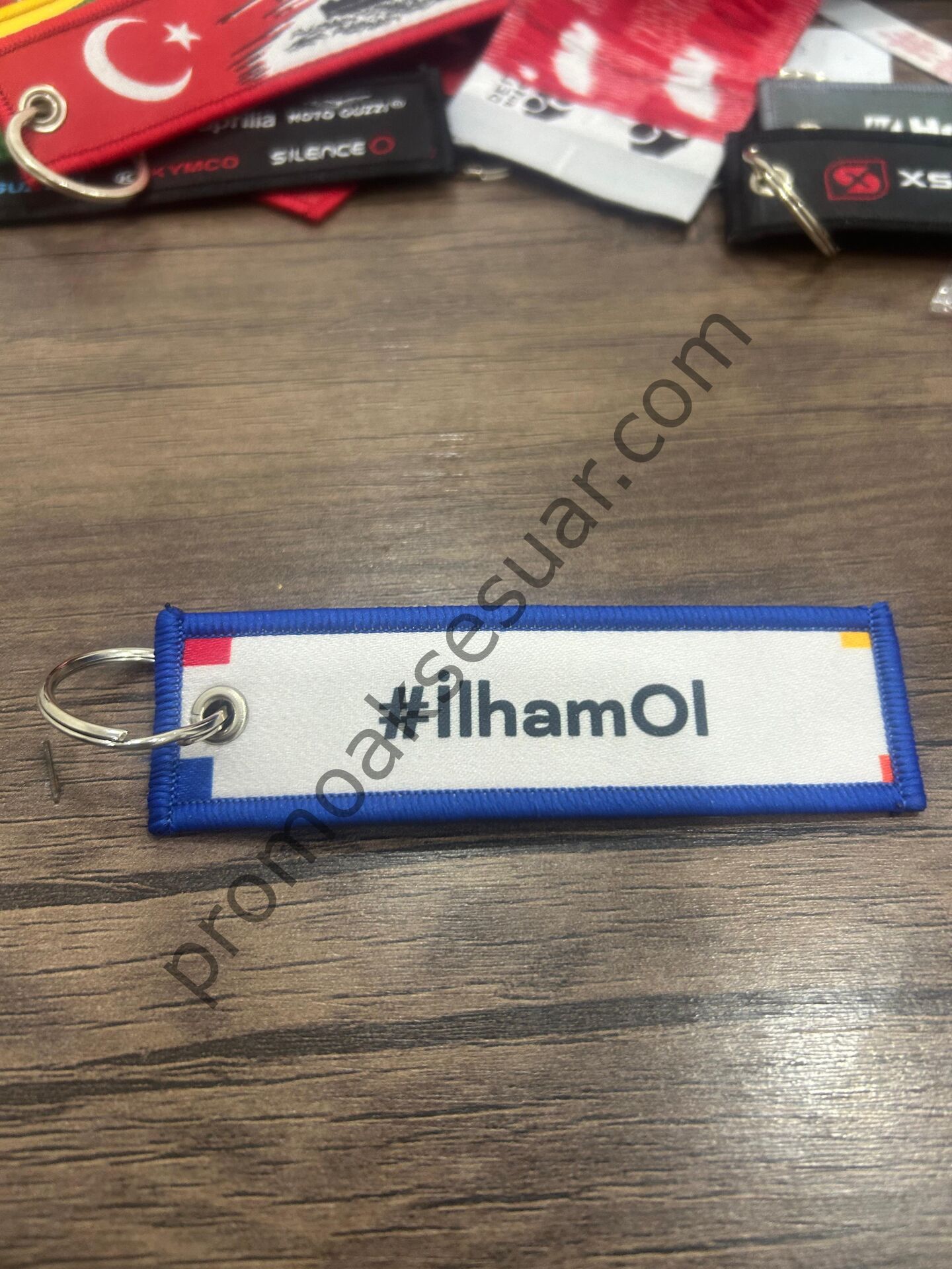 Ucuz promosyon anahtarlık