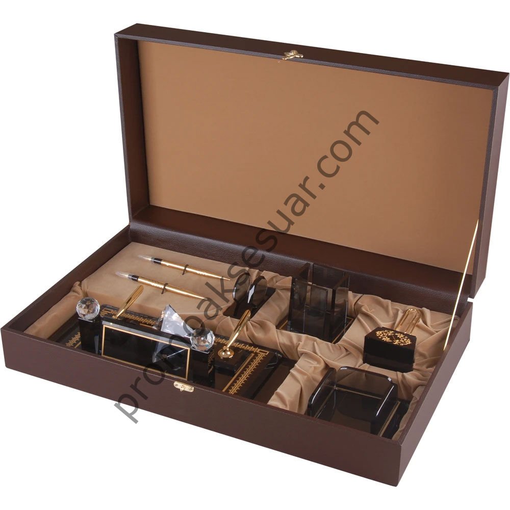 W520 Kristal Masa Sümenleri